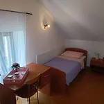 Apartamento Diocletian Garden Centar *