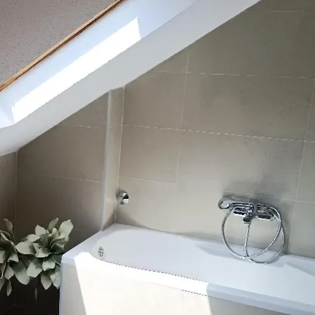 아파트 Diocletian Garden Centar *