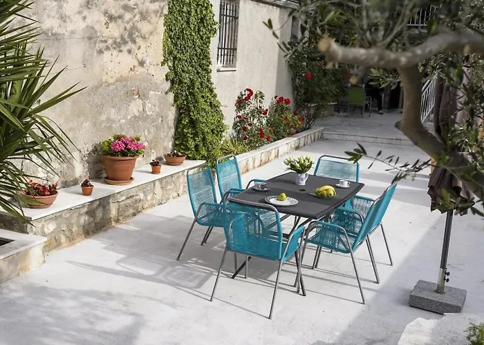 Apartment Diocletian Garden Centar *