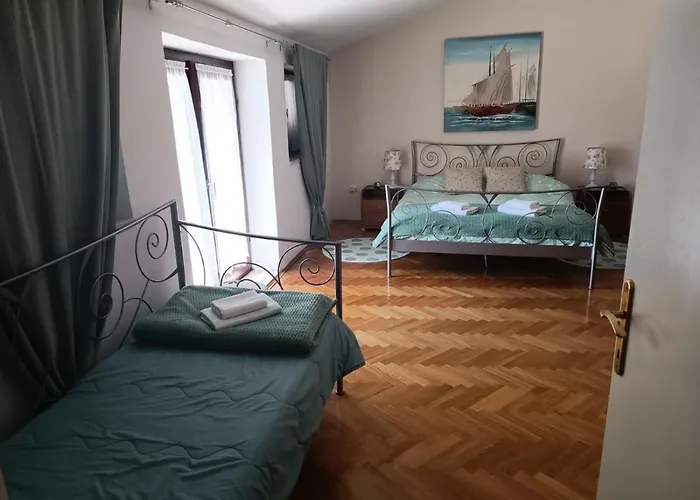 Diocletian Garden Centar Apartment Split