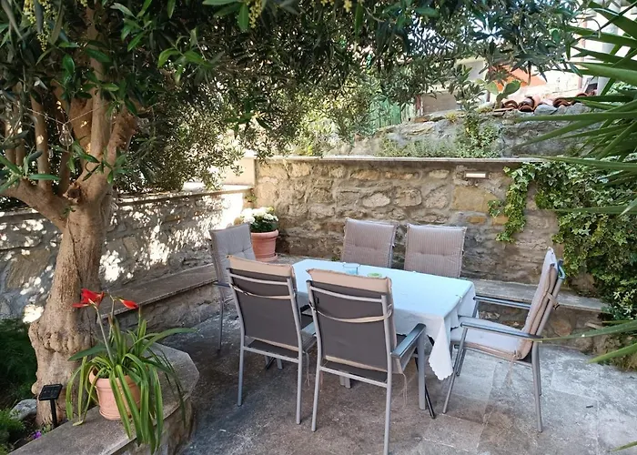 Apartment Diocletian Garden Centar *