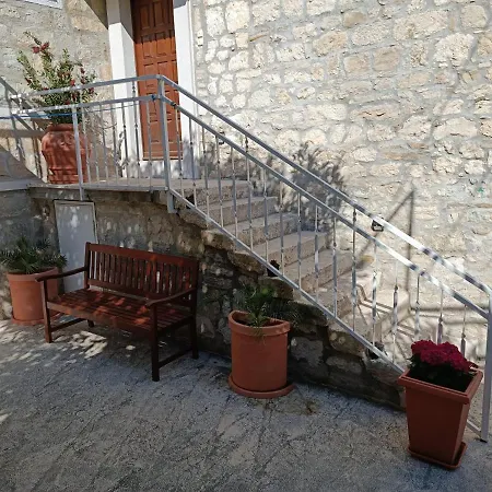 Diocletian Garden Centar * Split