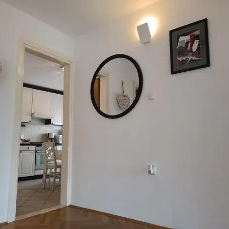 Apartment Diocletian Garden Centar