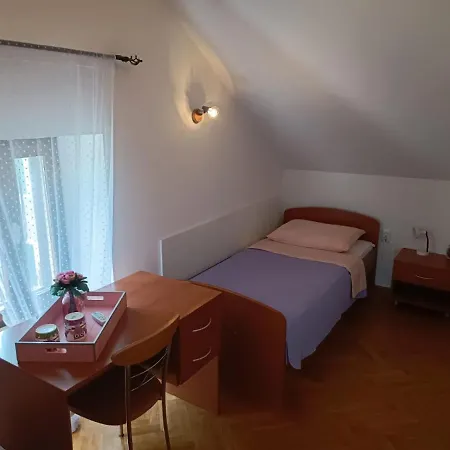 Apartment Diocletian Garden Centar *